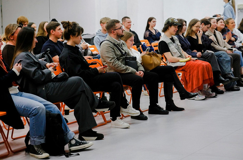 E+ Awards х Британка