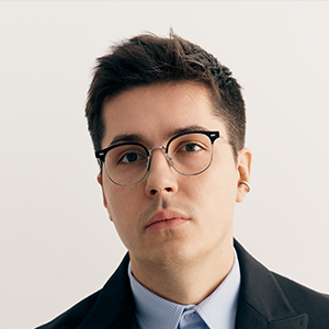 Давыдов Евгений