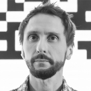 Максим Погребняк